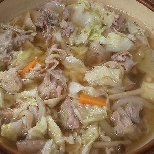 5～10分で用意✨簡単鍋✨粉末うどんスープで煮だけ